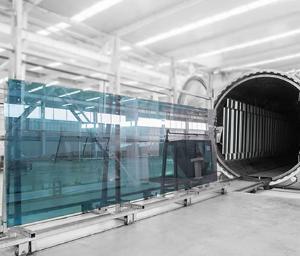 Glasbearbeitungsmaschinen